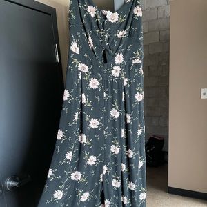 American Eagle floral jumpsuit-size medium